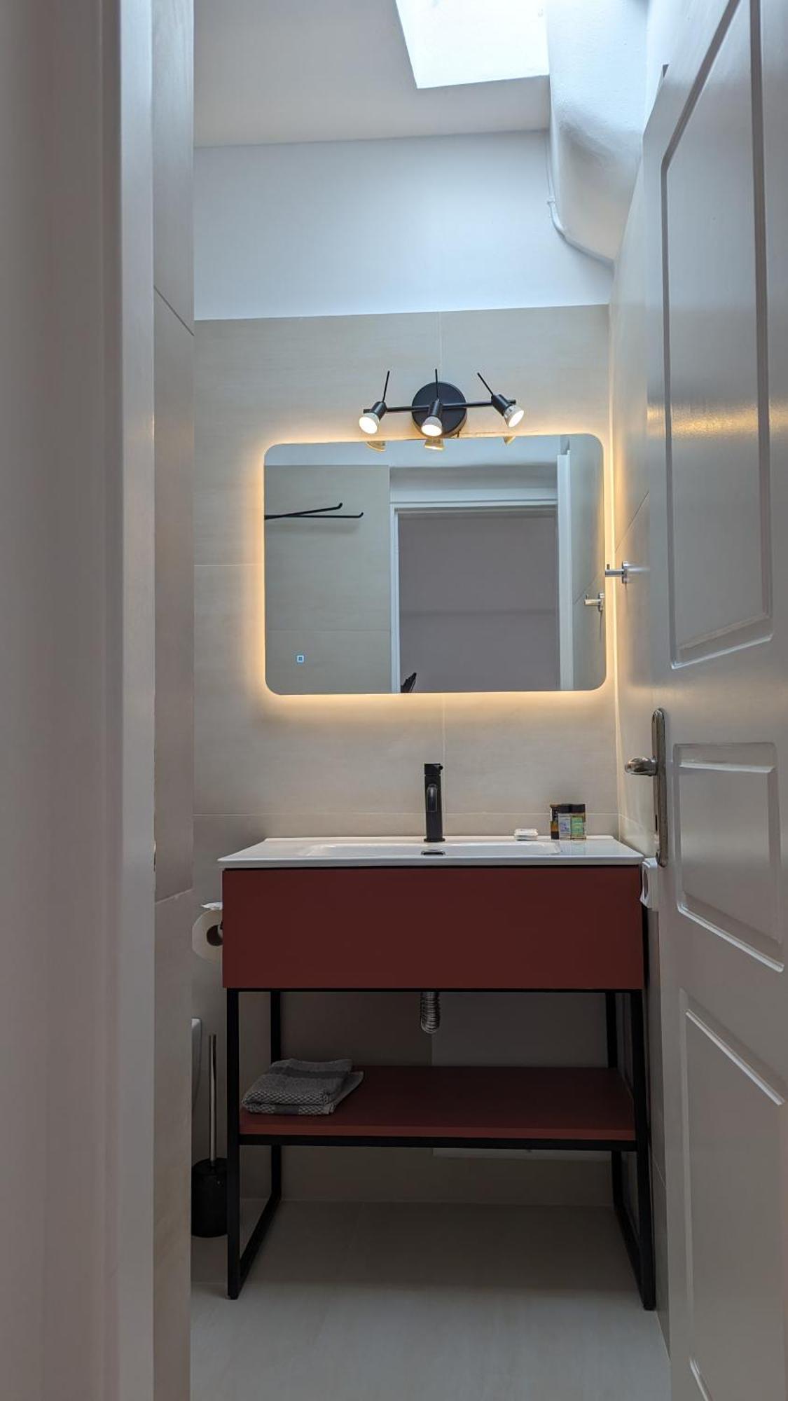 Arodou Studio And Apartment Mykonos Town エクステリア 写真