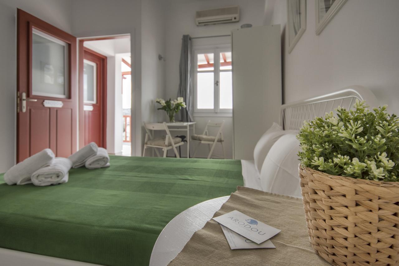 Arodou Studio And Apartment Mykonos Town エクステリア 写真